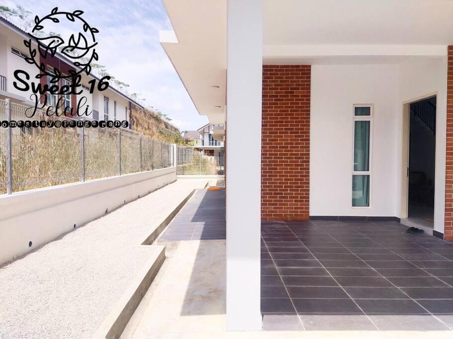 Sweet 16 Pelali Homestay Pengerang Exterior foto